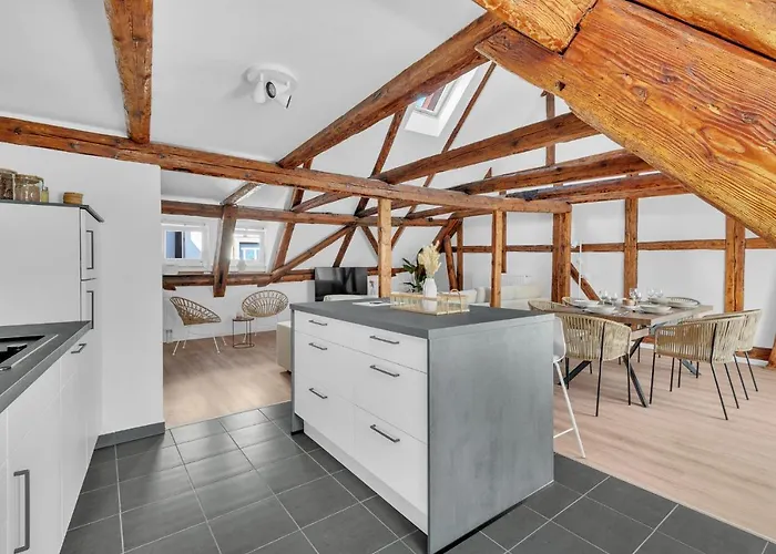 Apartment Einzigartig - Schlossblick - Maisonette - Smart Tv