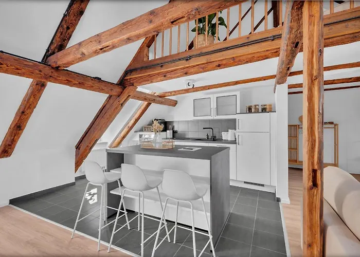 Apartment Einzigartig - Schlossblick - Maisonette - Smart Tv